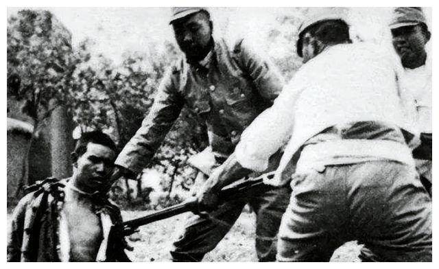 饭询问为何不点酒尤：上次是我掏的钱九游会j9登录1971年和尤太忠吃(图10)