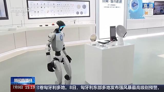 换妆、机器人能听能看 传感器背后的新赛道j9九游会入口活力中国调研行丨镜子一键(图3)